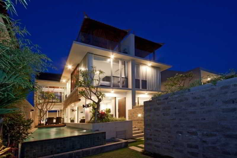 Grace And Milena Guesthouse Kuta Lombok Buitenkant foto
