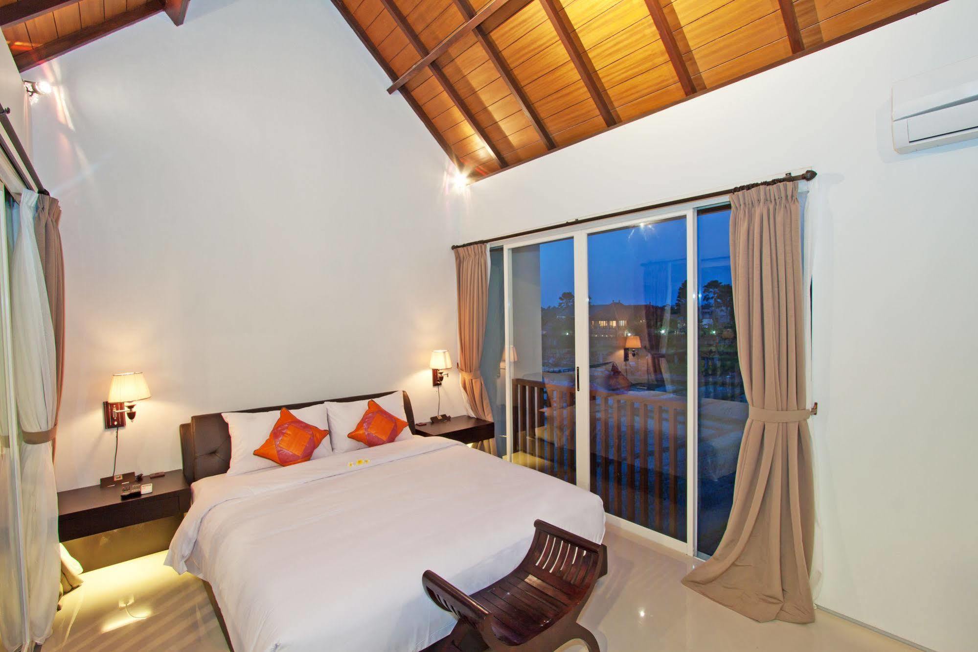 Grace And Milena Guesthouse Kuta Lombok Buitenkant foto